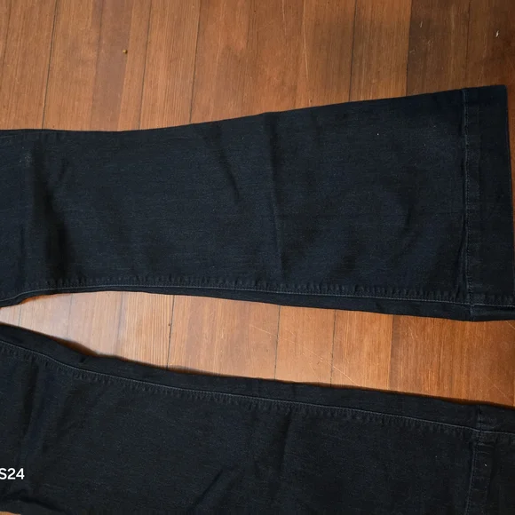 Laurie Felt Black Flare Jeans - Picture 3 of 4